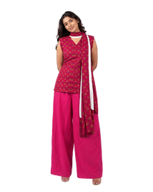 Fuchsia Floral Booti Sleeveless Kurti Set with Chiffon Dupatta