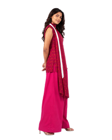 Fuchsia Floral Booti Sleeveless Kurti Set with Chiffon Dupatta